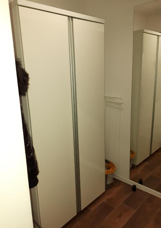 Apartamenty Centrum Mala Dwojeczka Blekitna Panoramiczna Balkonem Promenada Kielce Extérieur photo