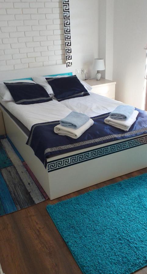 Apartamenty Centrum Mala Dwojeczka Blekitna Panoramiczna Balkonem Promenada Kielce Extérieur photo